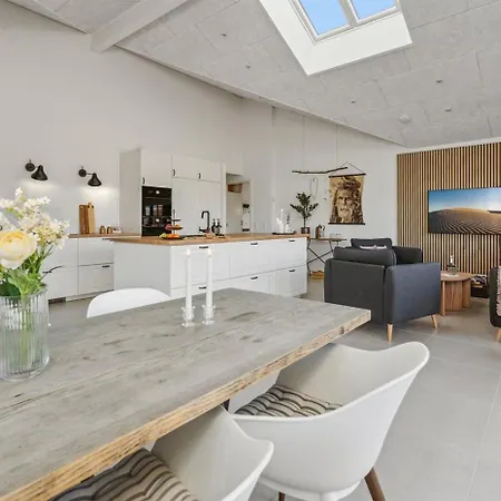 Modern Family House Near Kobingsmark Vakantiehuis Nordborg